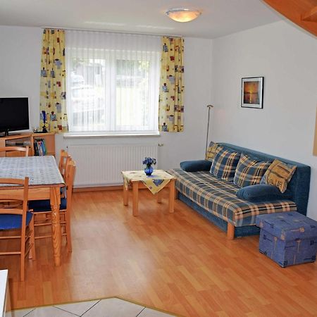 Ferienwohnungen Familie Looks Klein Zicker Exteriör bild